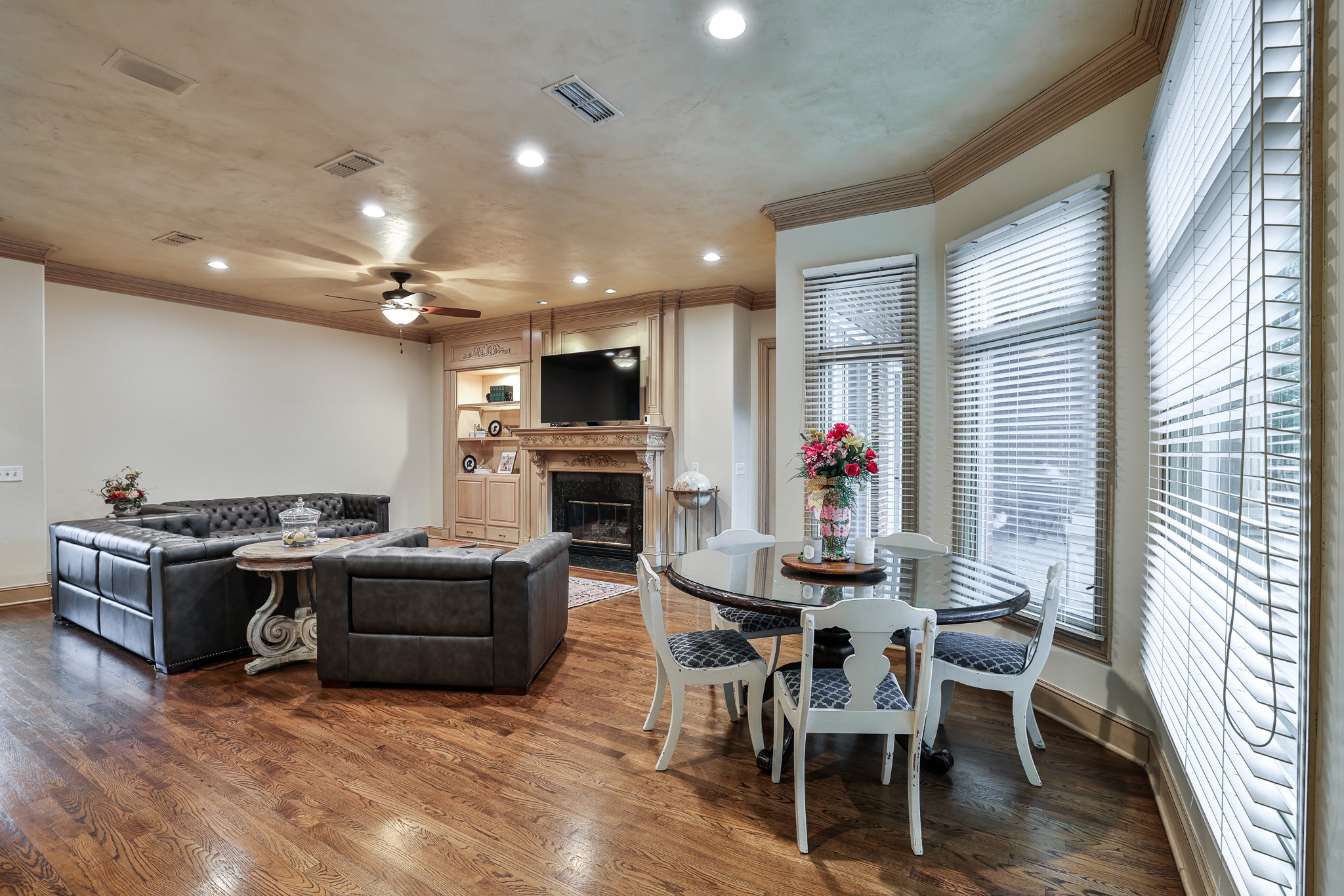 6805 Laurel Valley Drive Fort Worth TX 76132