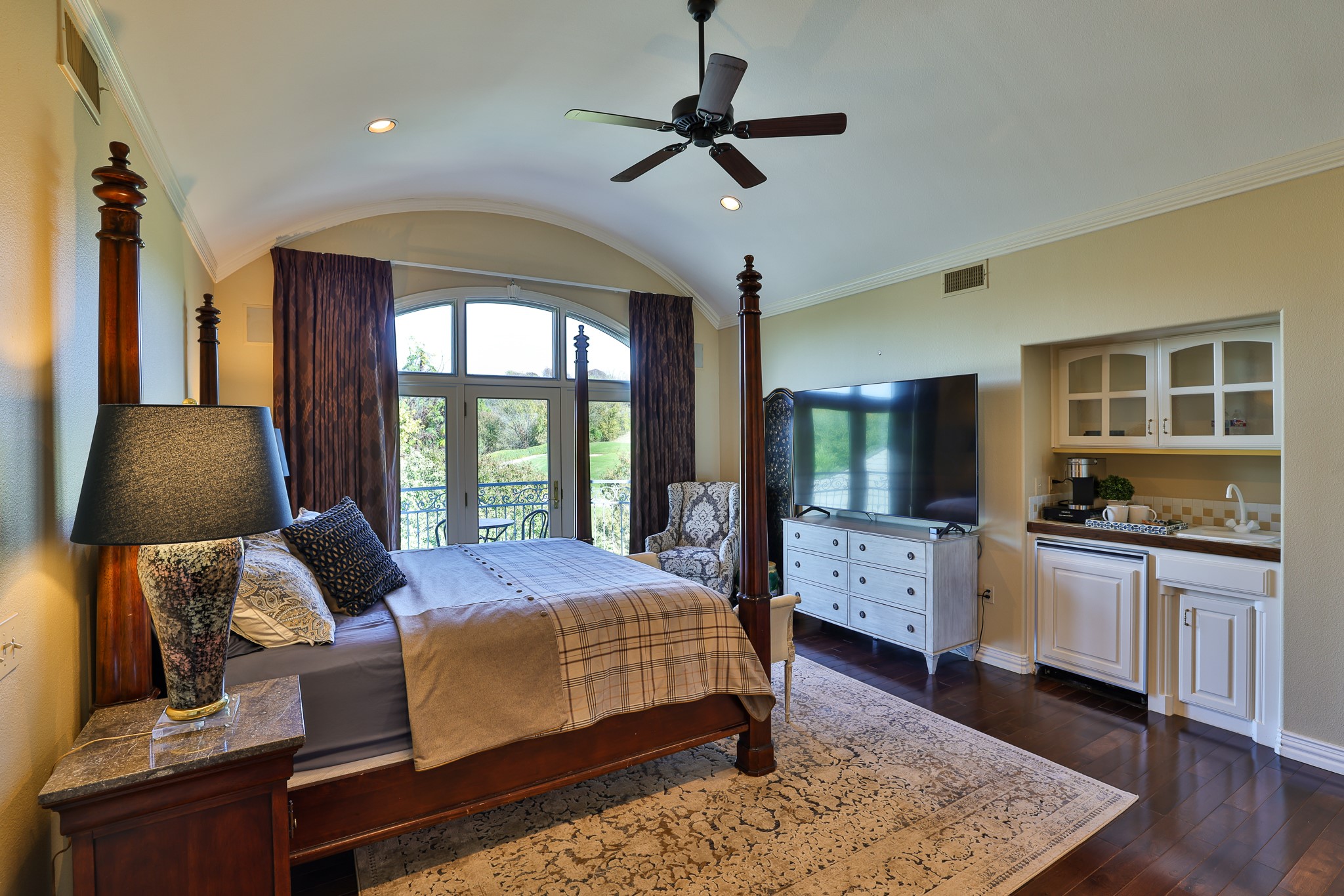 6805 Laurel Valley Drive Fort Worth TX 76132