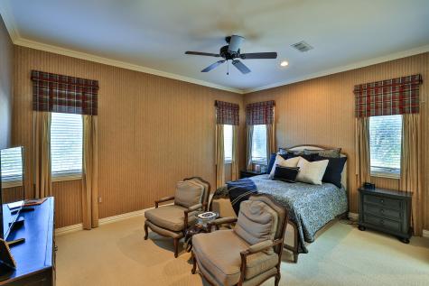 6805 Laurel Valley Drive Fort Worth TX 76132