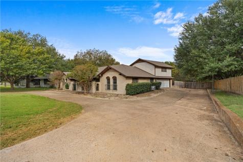 813 Clarence Drive Woodway TX 76712