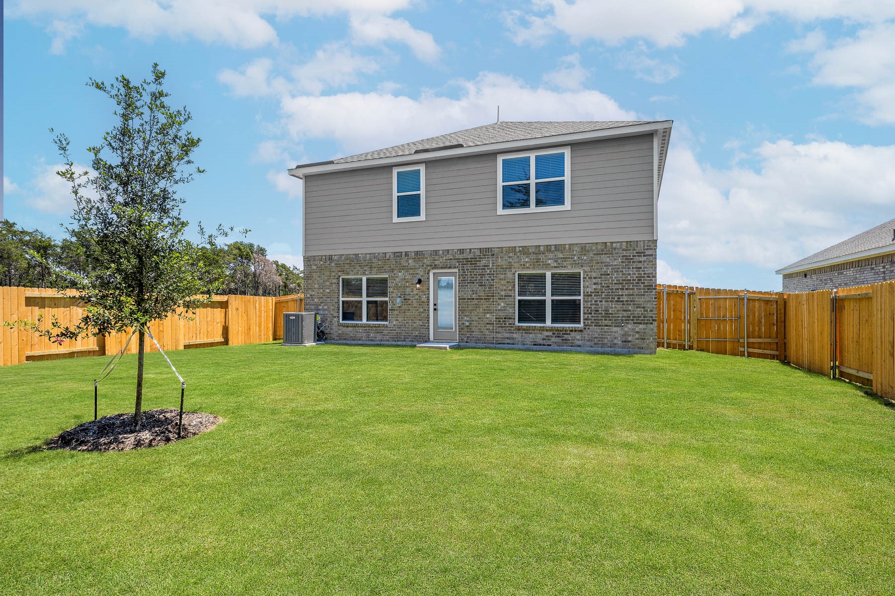 332 Live Oak Lane Hutchins TX 75141