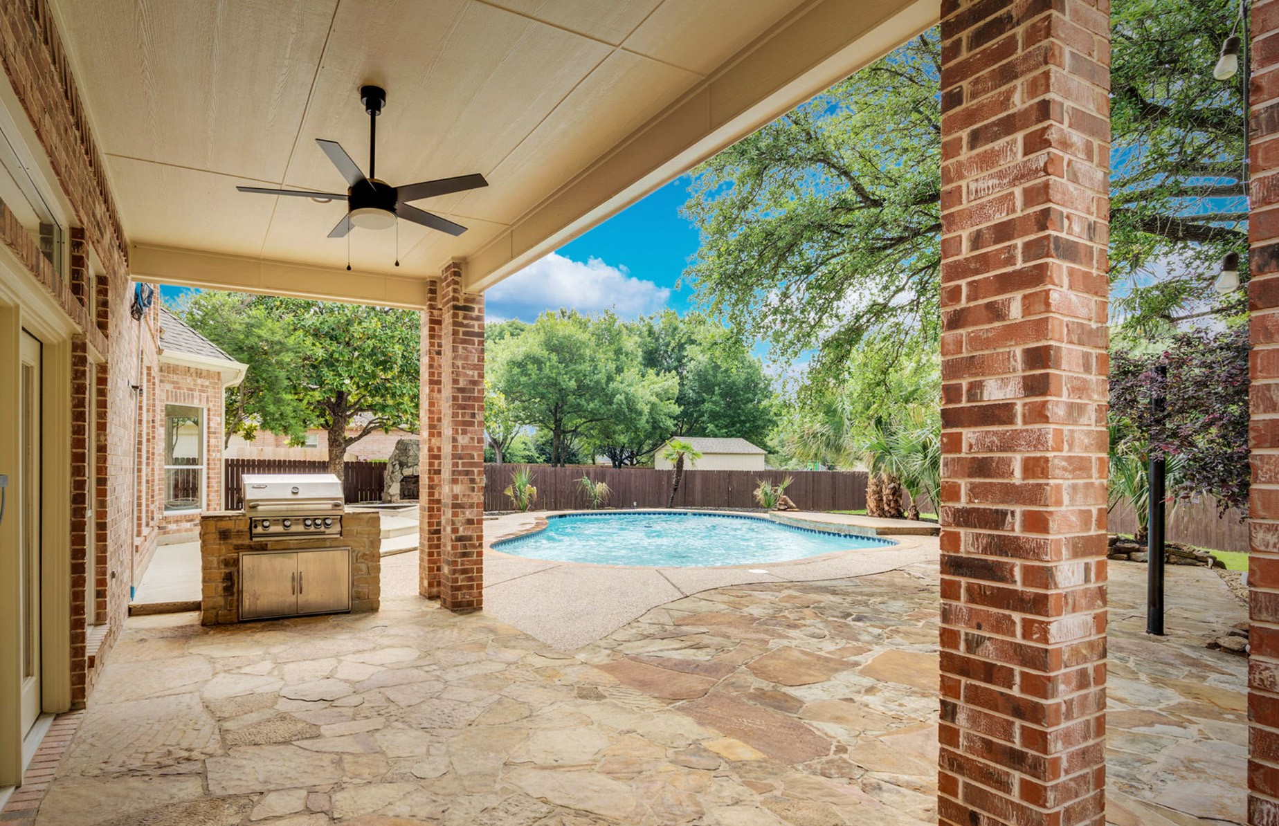 104 Ashburne Glen Lane Ovilla TX 75154