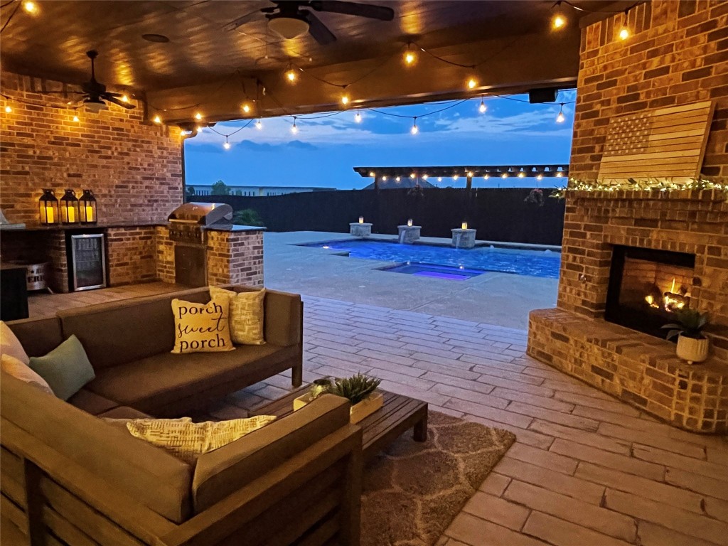 300 Tamiami Trail Haslet TX 76052