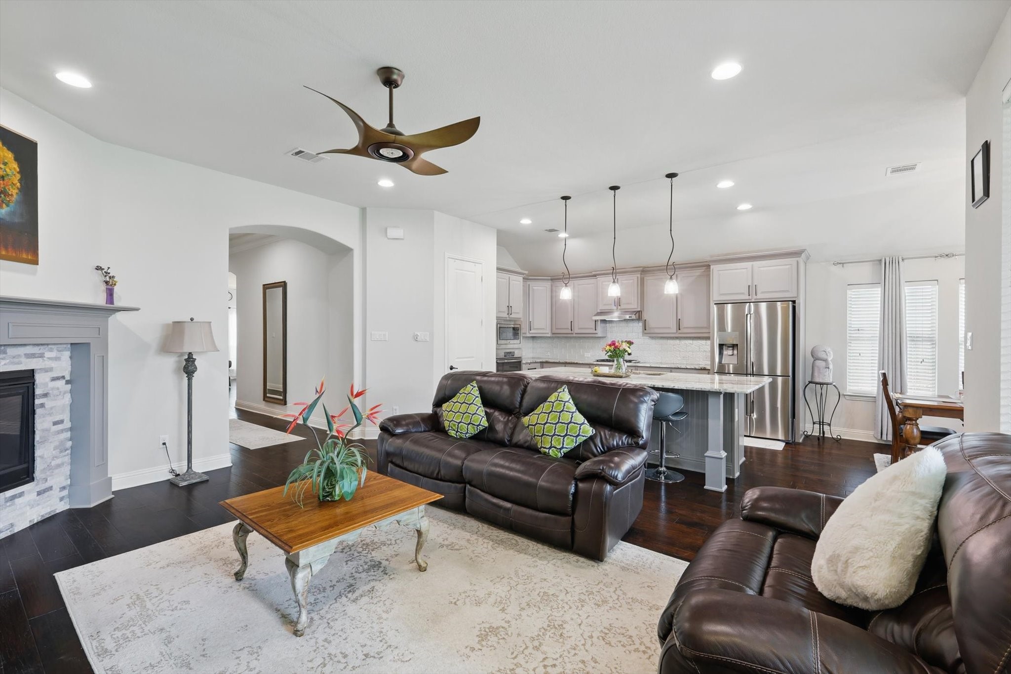 641 Rawlins Lane Fort Worth TX 76131