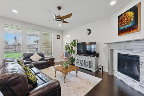 641 Rawlins Lane Fort Worth TX 76131