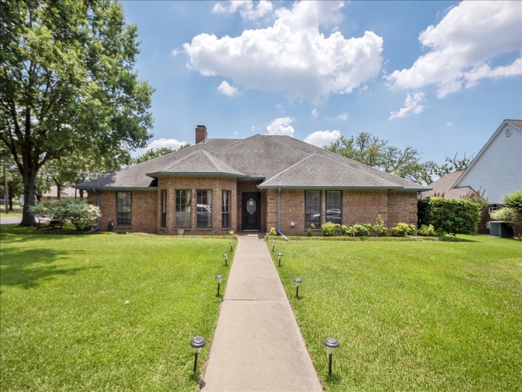 601 Edgewood Avenue Corsicana TX 75110