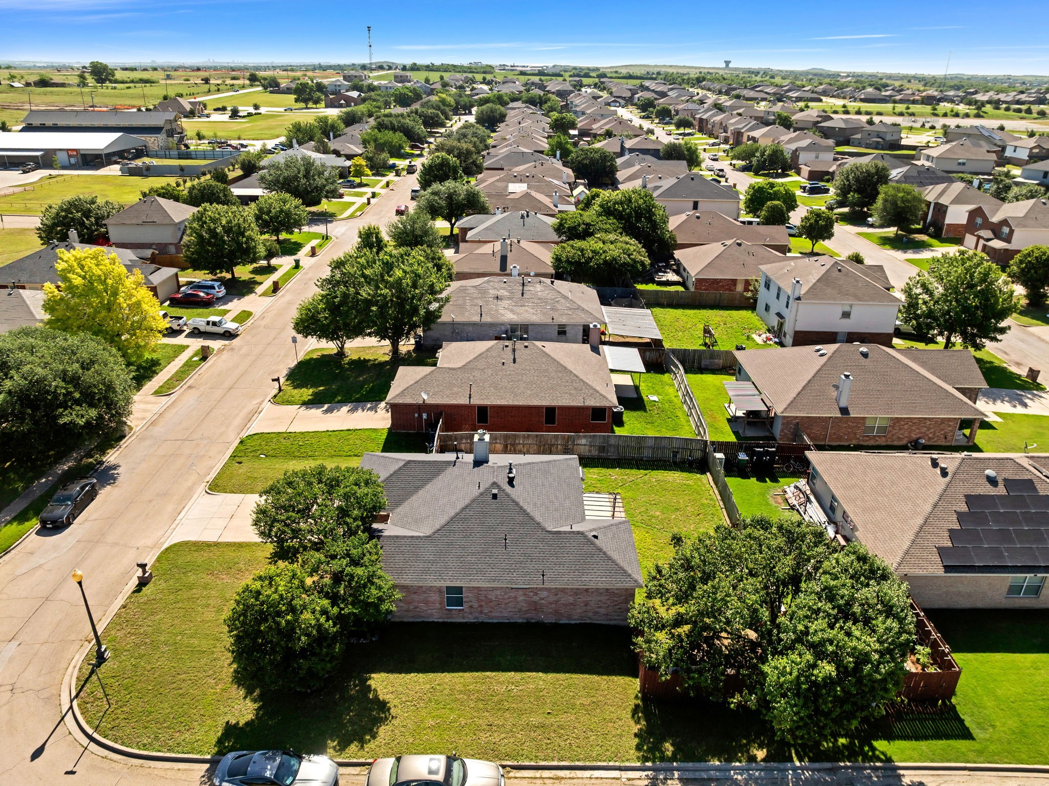 609 Lonestar Park Lane Ponder TX 76259