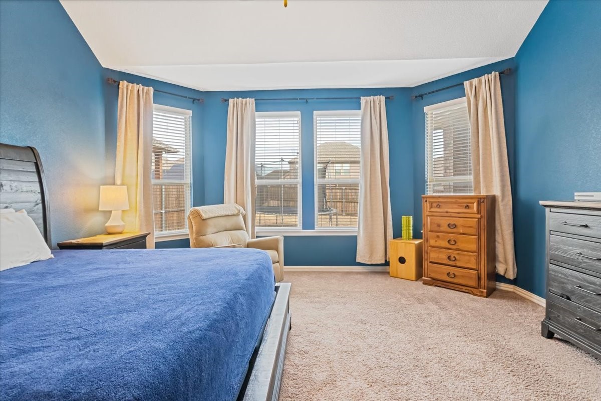125 Kirwin Drive Fort Worth TX 76131