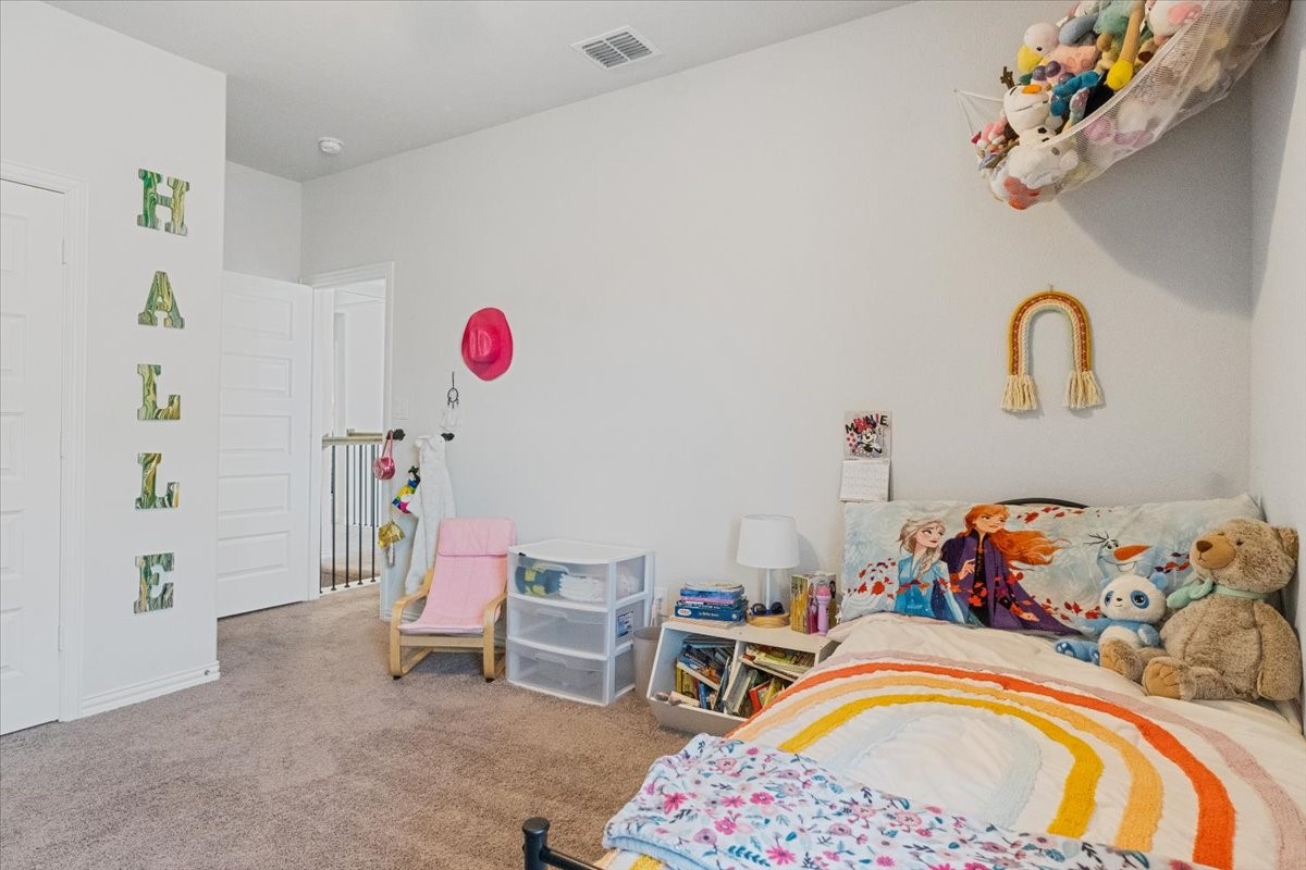 125 Kirwin Drive Fort Worth TX 76131