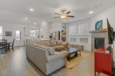 125 Kirwin Drive Fort Worth TX 76131