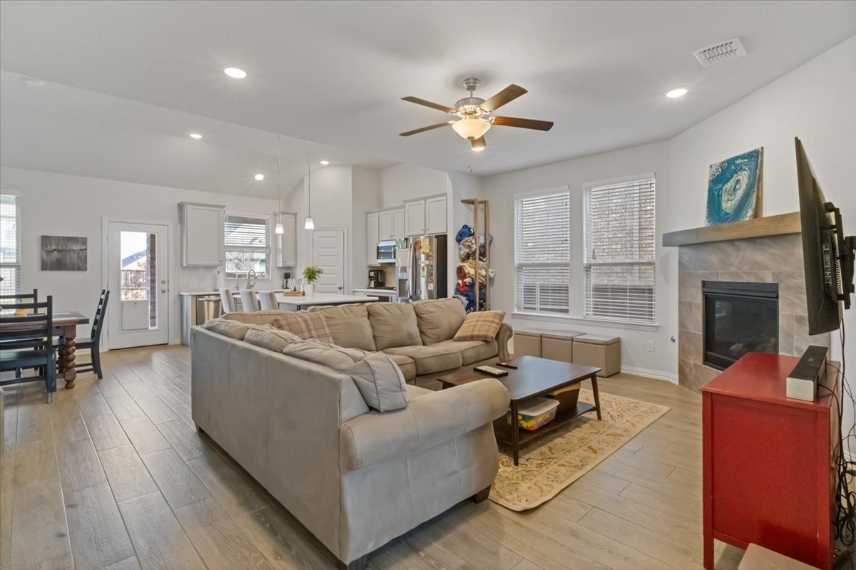 125 Kirwin Drive Fort Worth TX 76131
