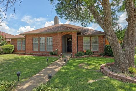 1400 James Street Cedar Hill TX 75104