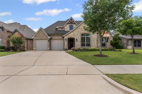 301 Prairie Oak Court Burleson TX 76028