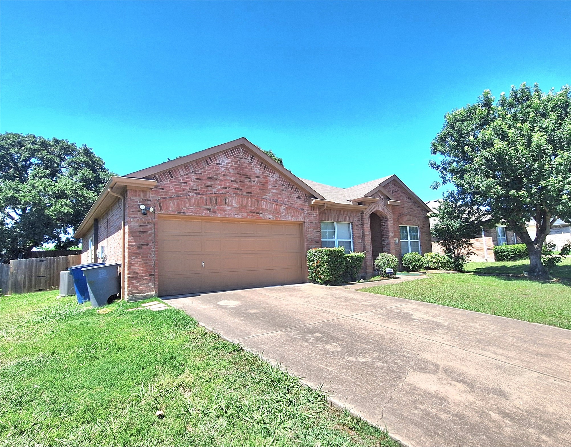 953 Hannah Way Dallas TX 75253