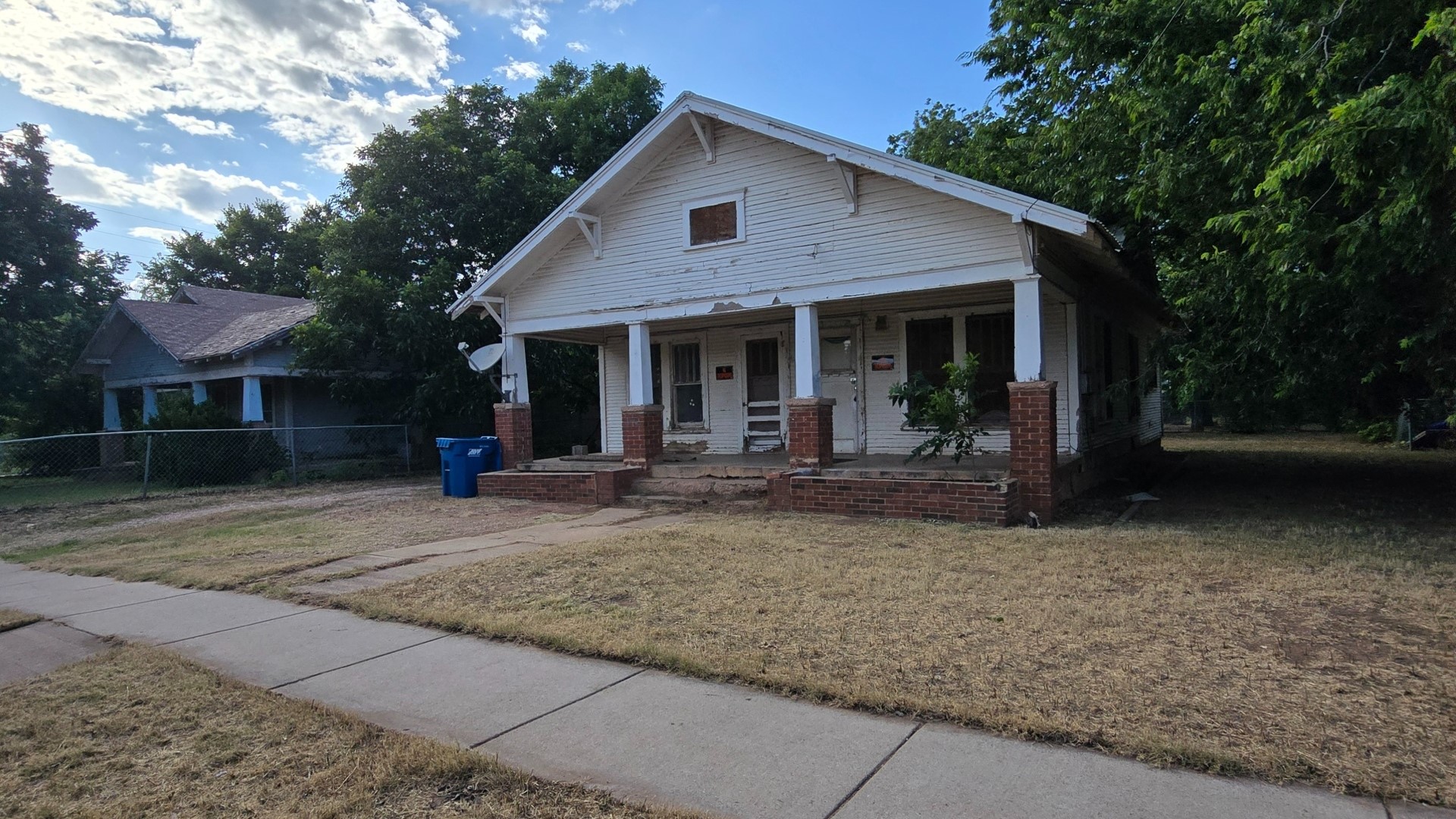 506 W Dale Street Winters TX 79567