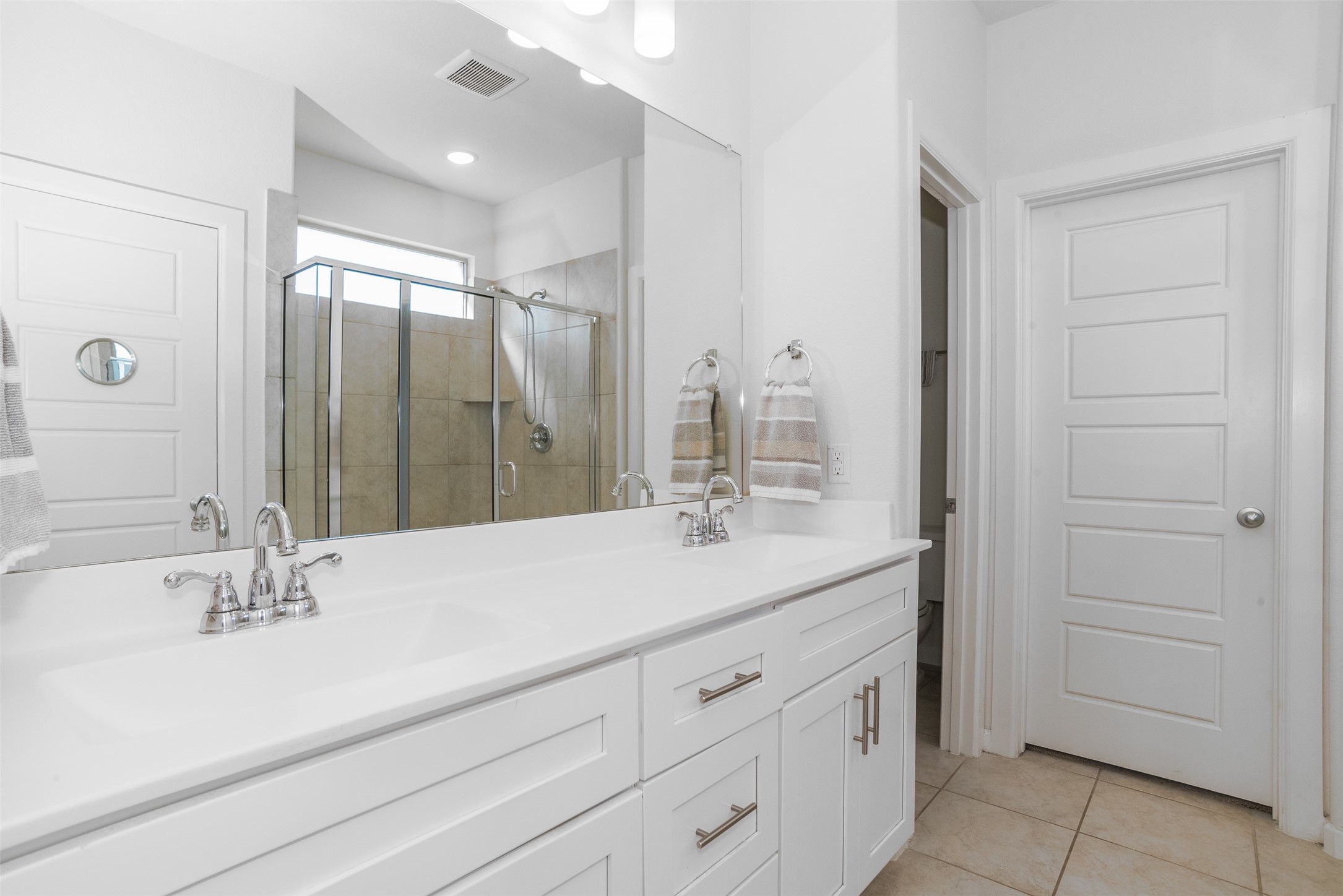 4742 Crestwood Drive Haltom City TX 76137