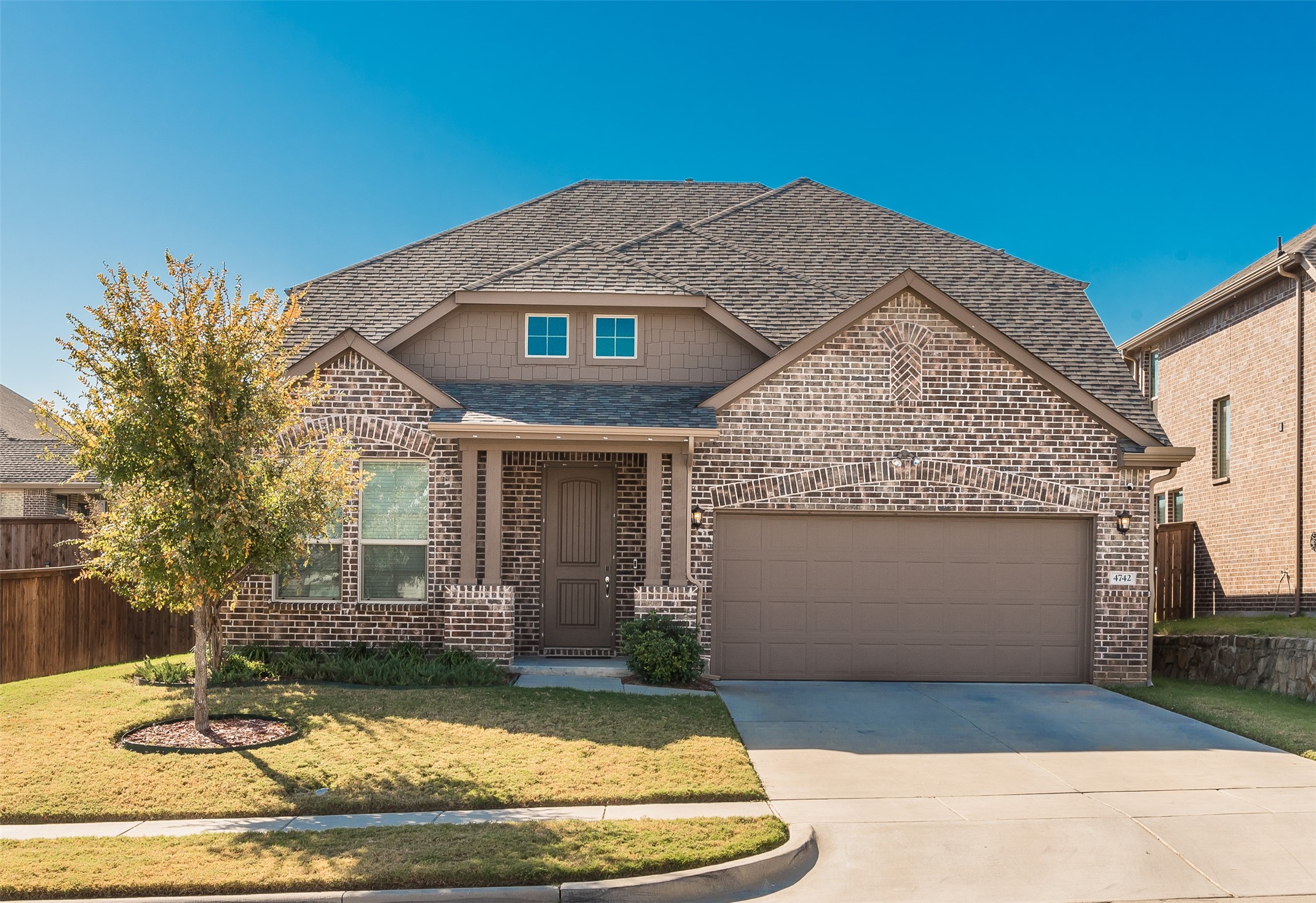 4742 Crestwood Drive Haltom City TX 76137