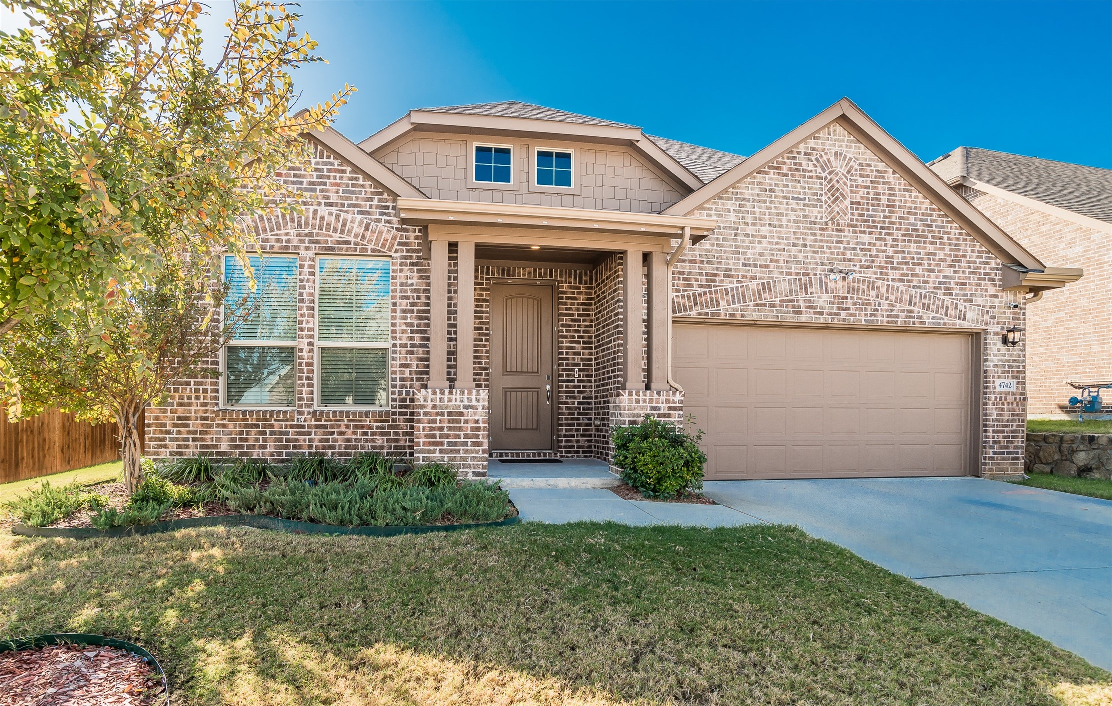 4742 Crestwood Drive Haltom City TX 76137