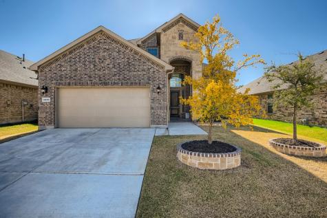 4020 Honeyapple Way Fort Worth TX 76137