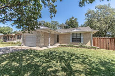 448 Easton Road Dallas TX 75218