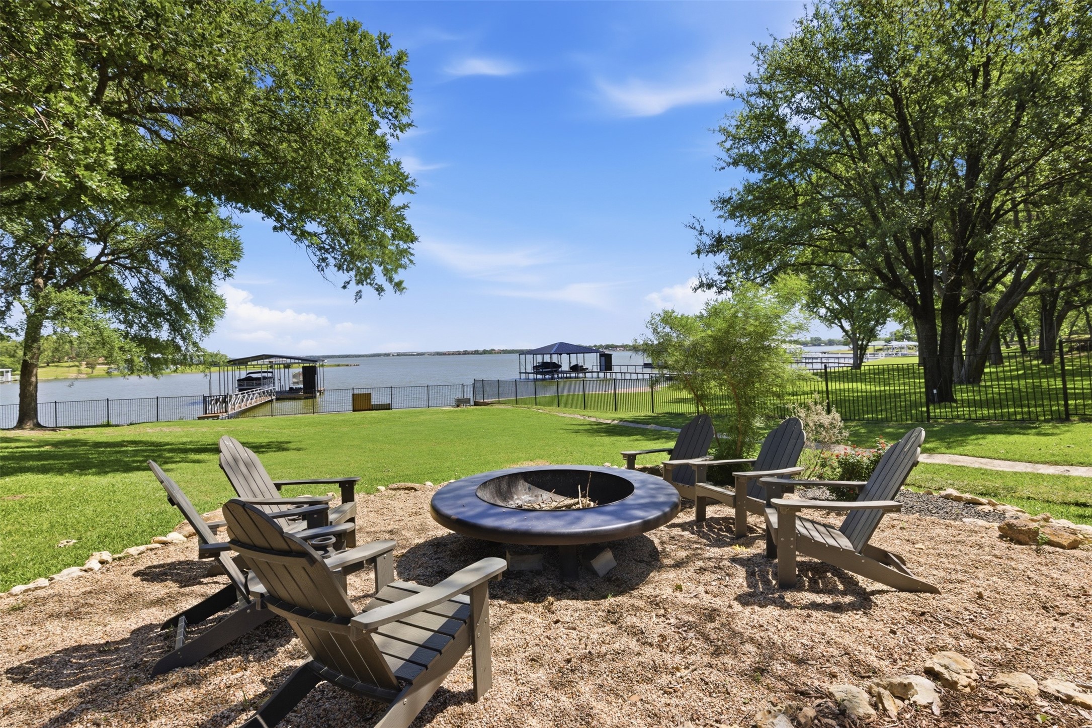 11754 North Court Azle TX 76020