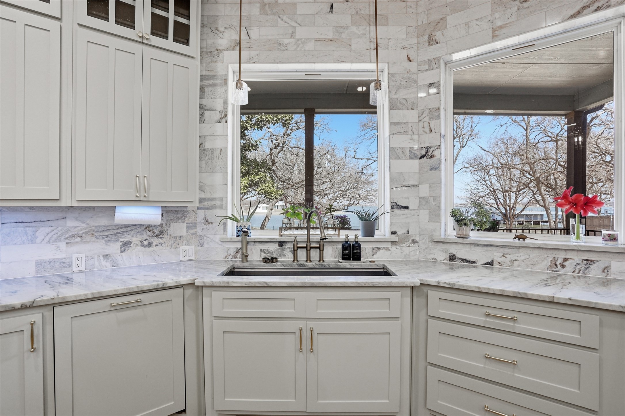 11754 North Court Azle TX 76020