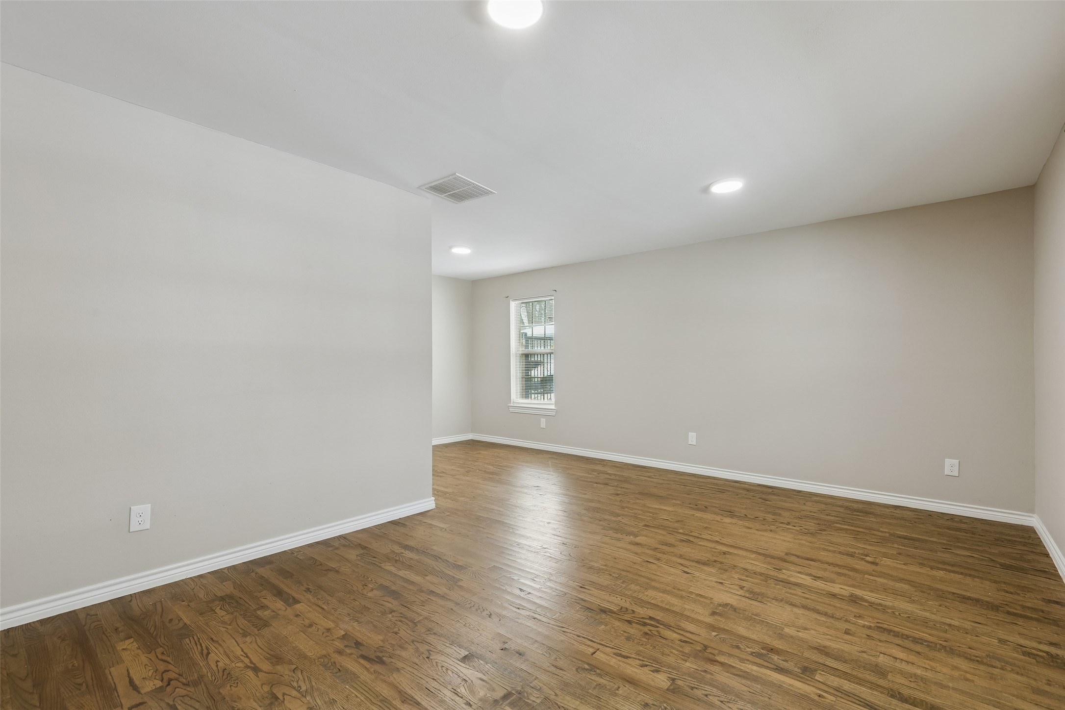 3902 Douglas Drive Garland TX 75041