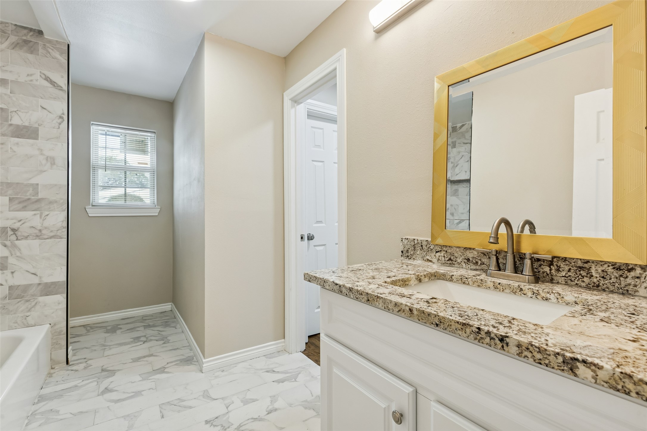 3902 Douglas Drive Garland TX 75041
