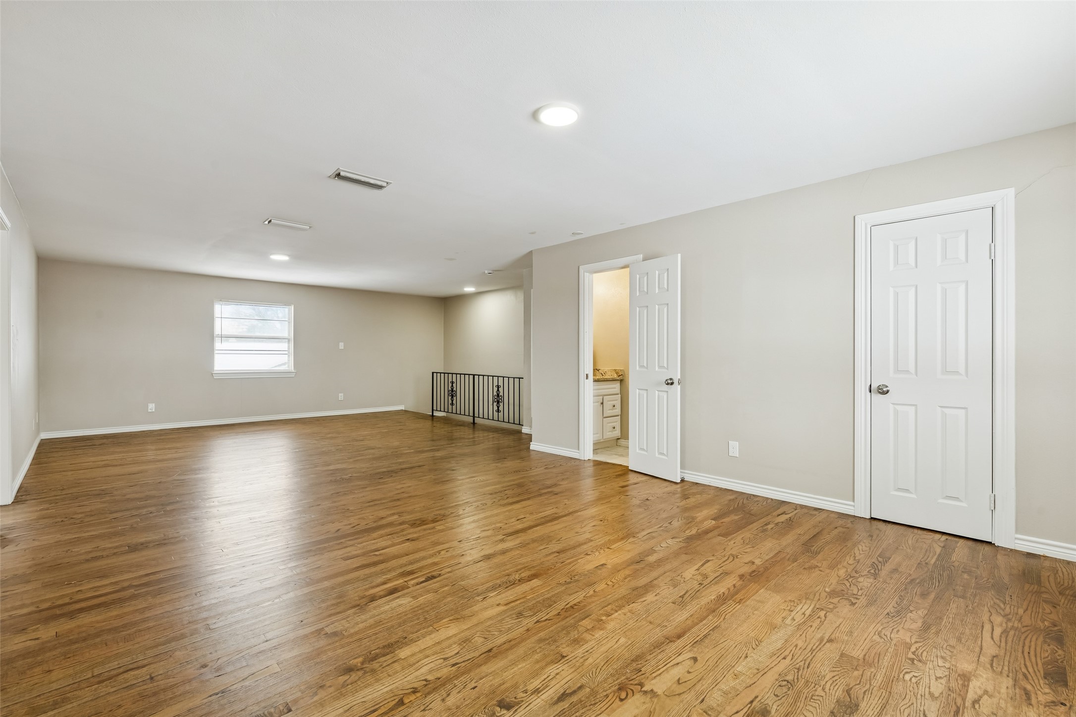 3902 Douglas Drive Garland TX 75041