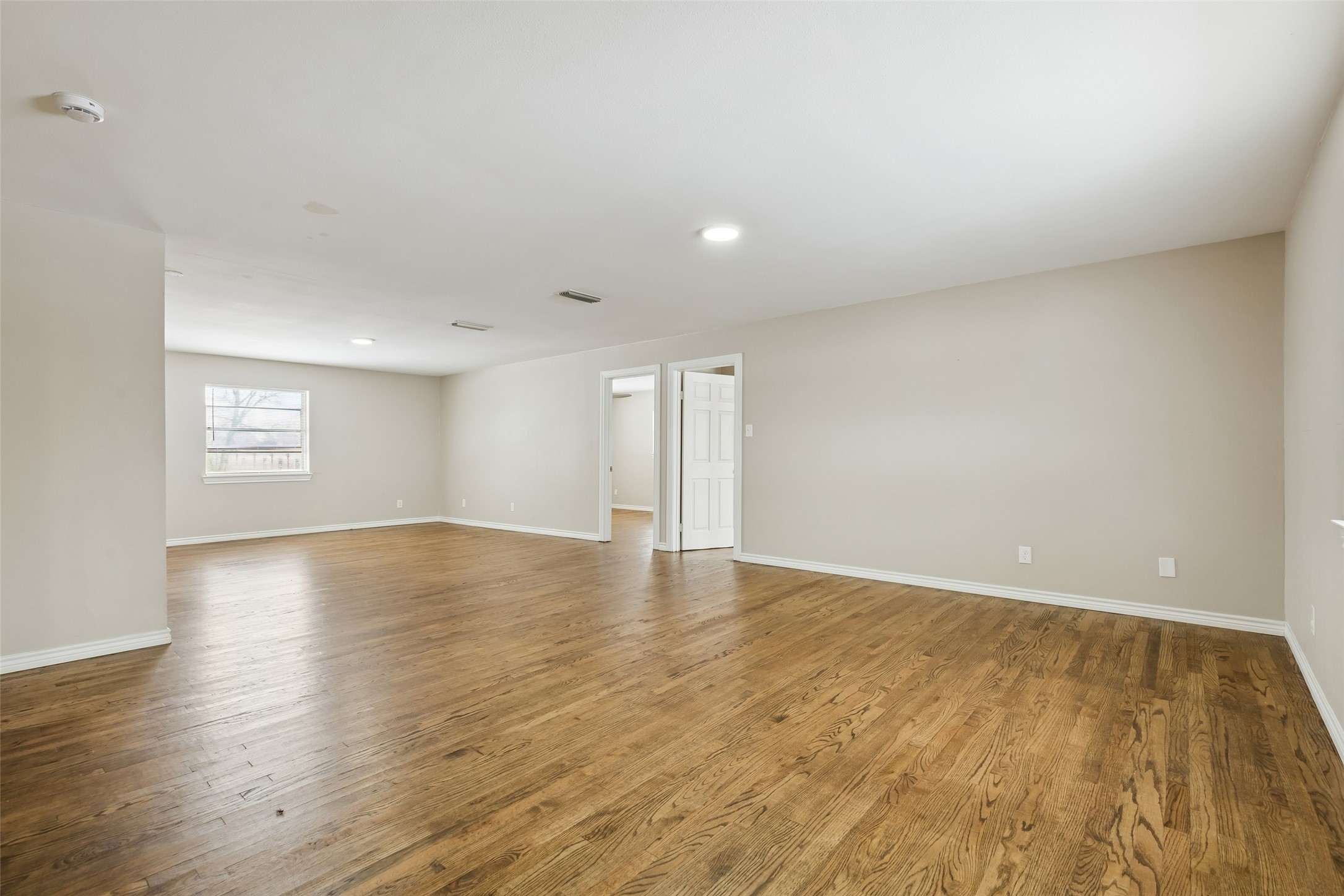 3902 Douglas Drive Garland TX 75041