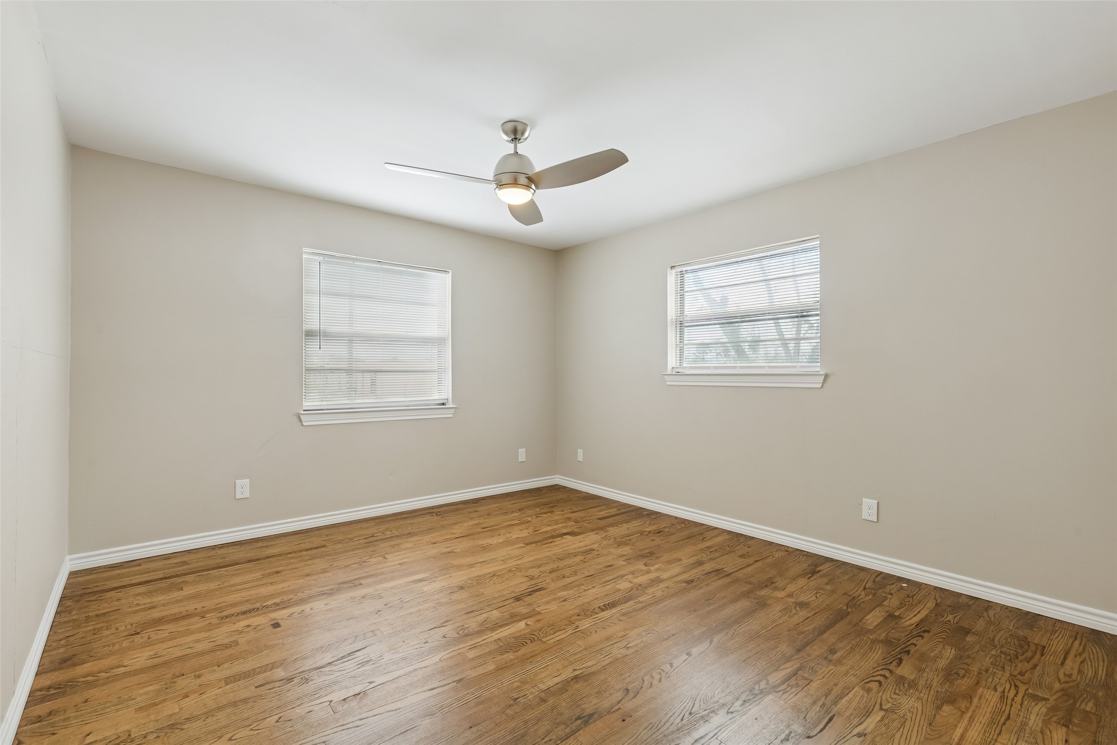3902 Douglas Drive Garland TX 75041