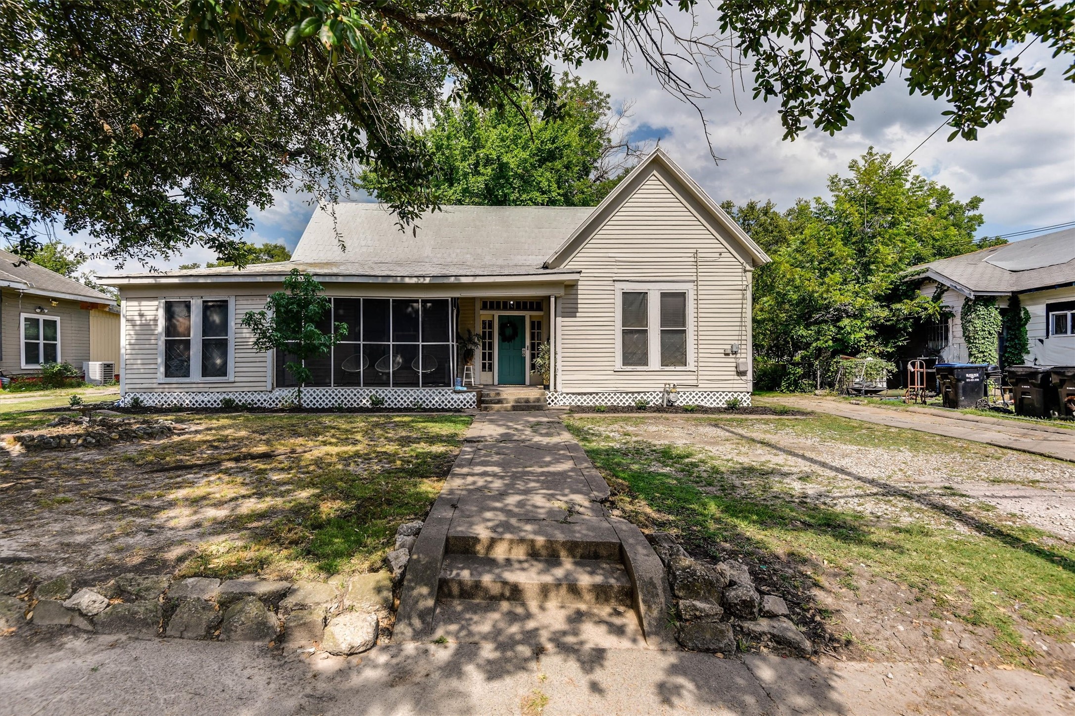 1812 King Street Greenville TX 75401
