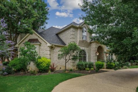 5001 Bentwood Court Fort Worth TX 76132