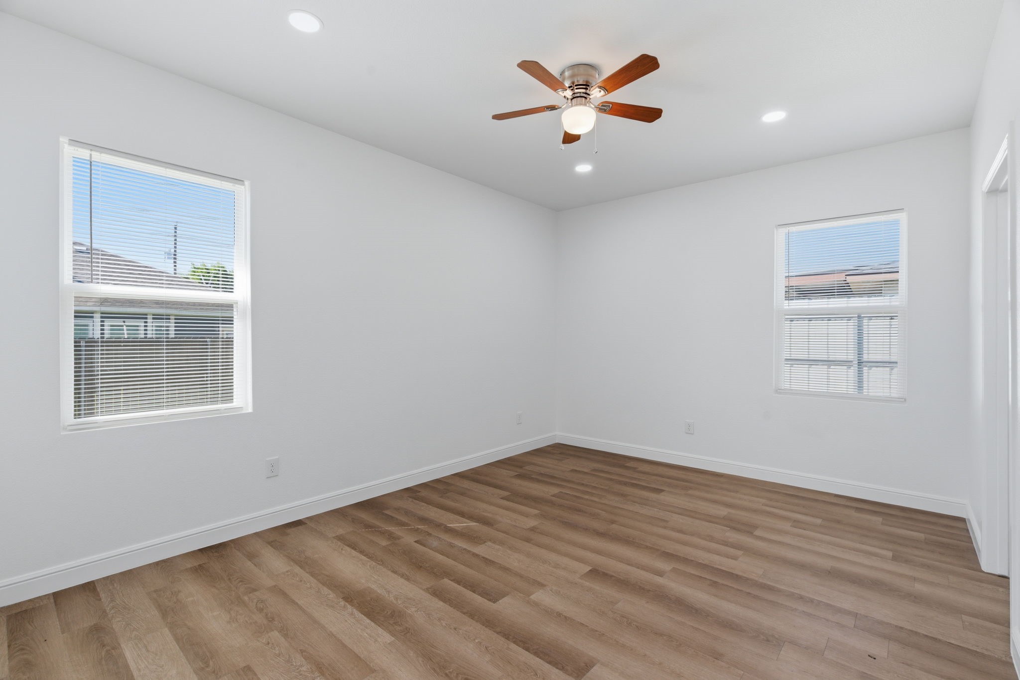 2406 Naoma Street Dallas TX 75241