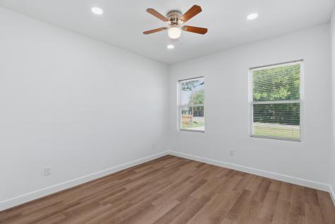 2406 Naoma Street Dallas TX 75241