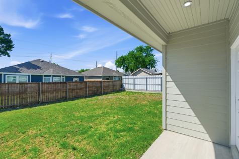2406 Naoma Street Dallas TX 75241