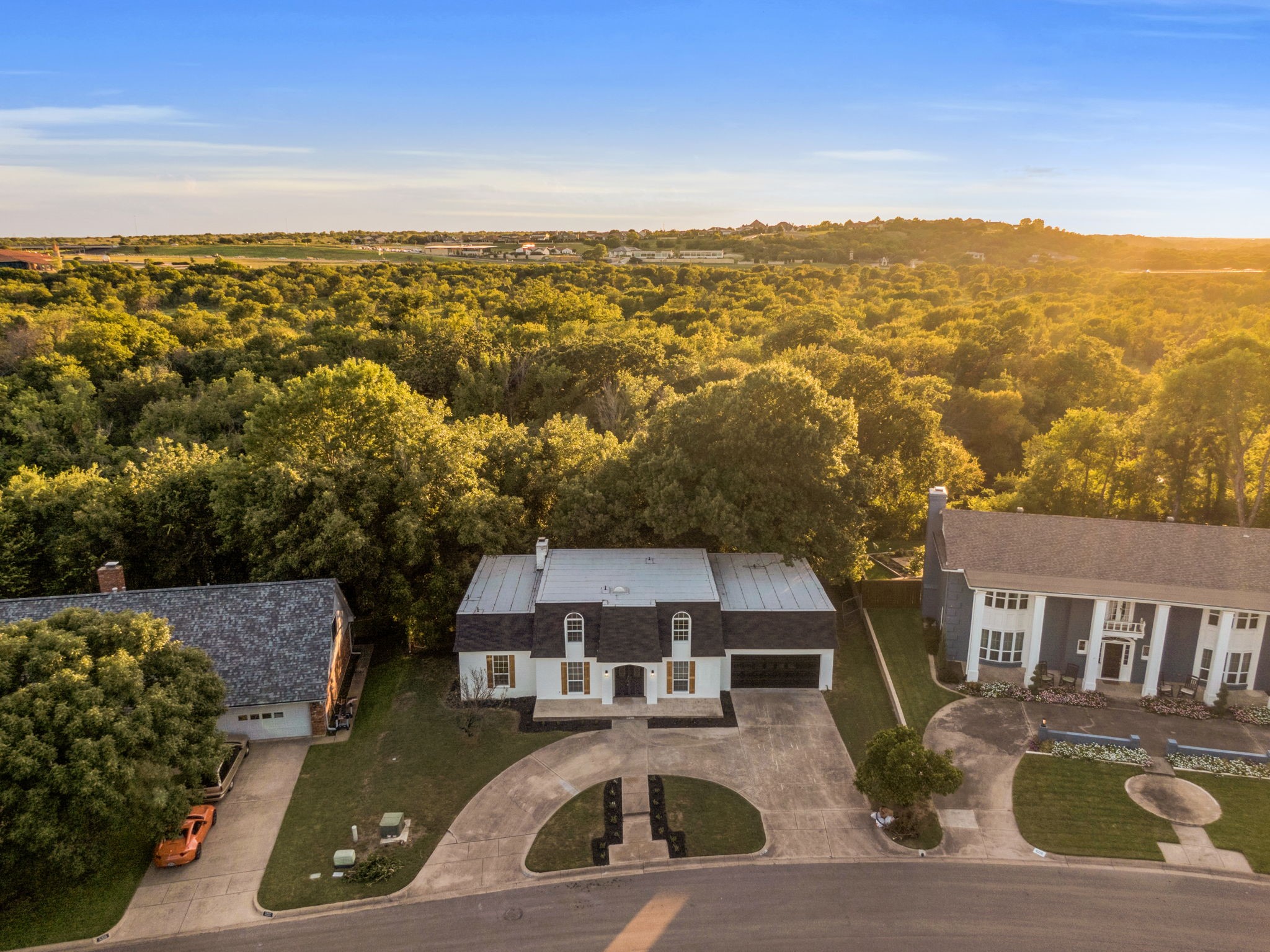 4220 Dawn Drive Benbrook TX 76116