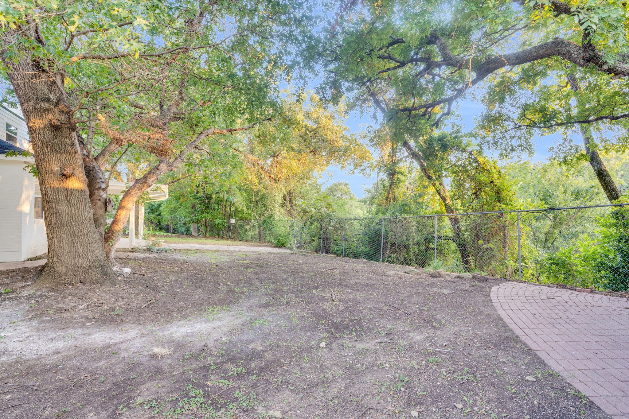 4220 Dawn Drive Benbrook TX 76116