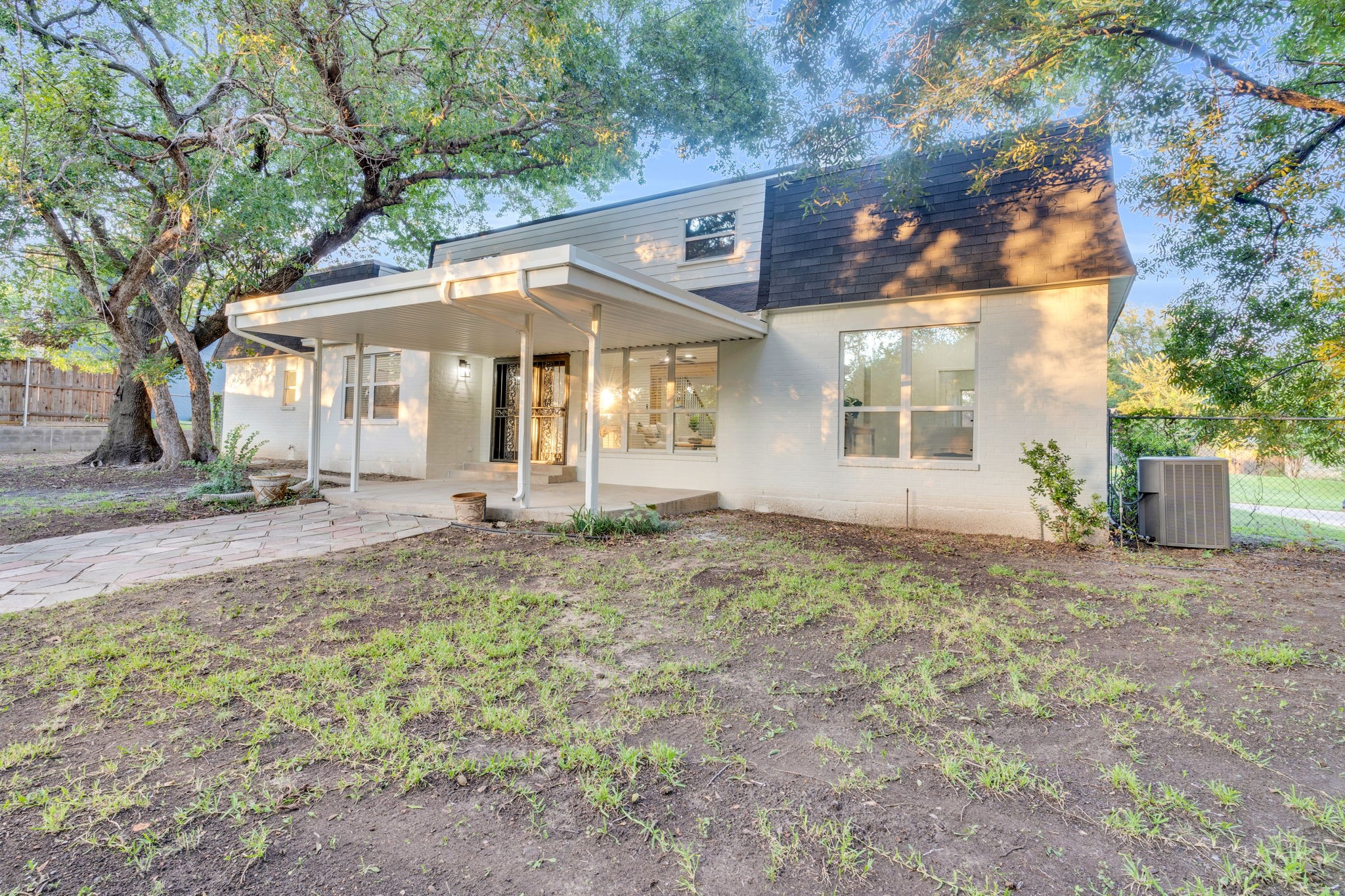 4220 Dawn Drive Benbrook TX 76116