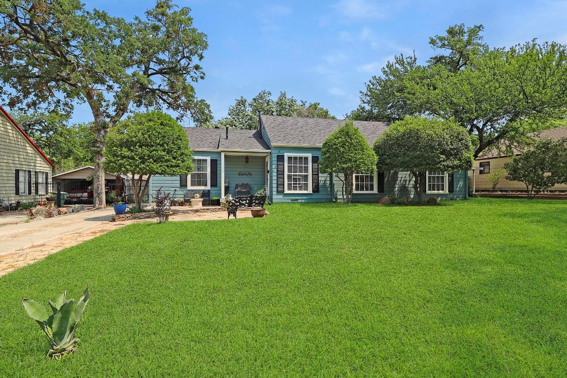 4555 Martha Lane Fort Worth TX 76103