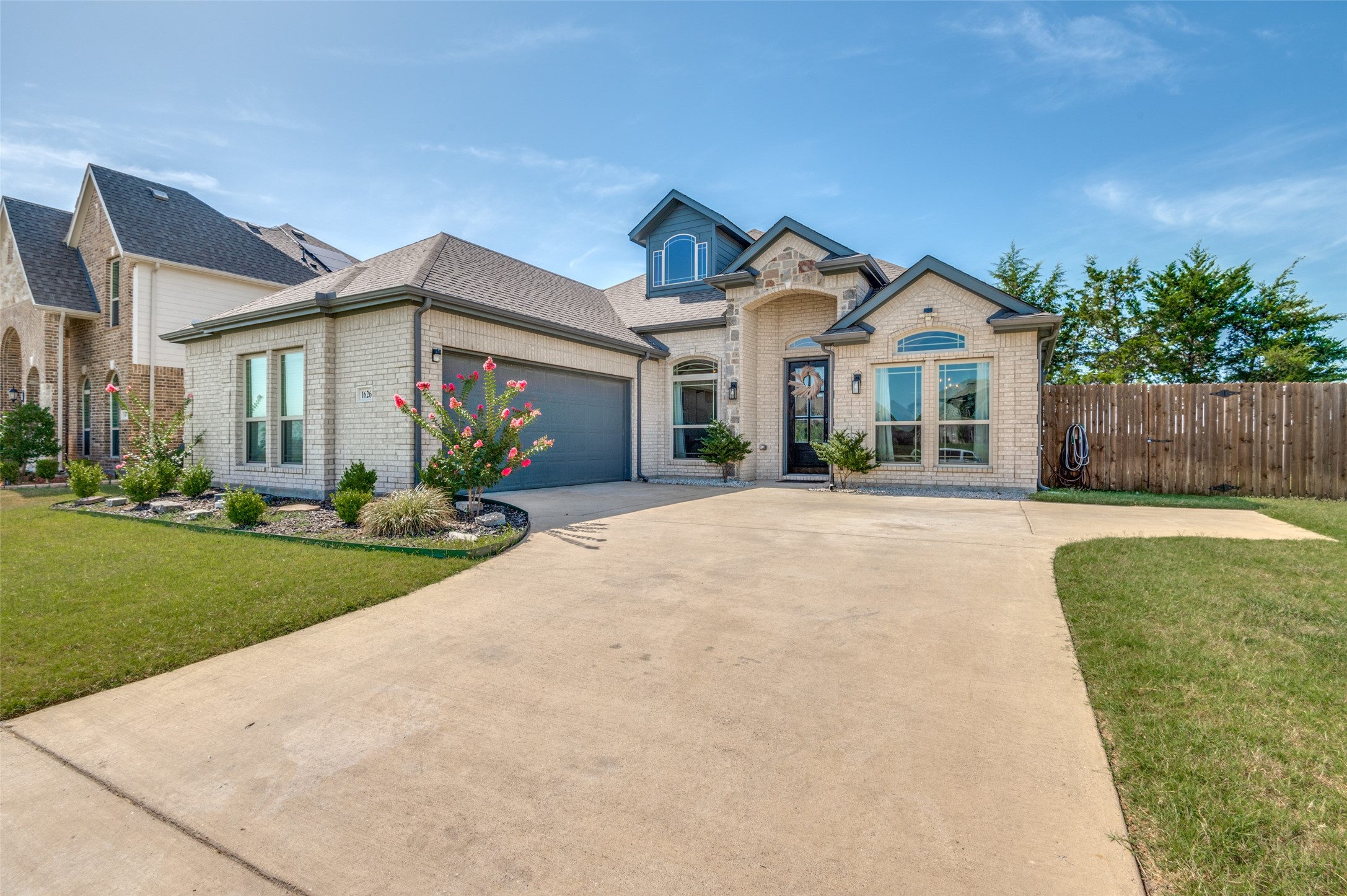 1626 Midlake Drive Cedar Hill TX 75104