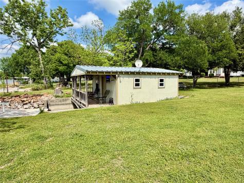 214 County Road 565 Eastland TX 76448