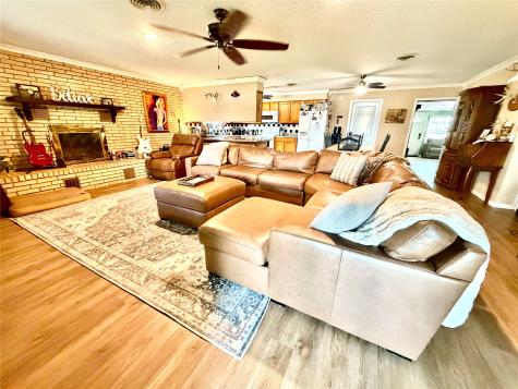 214 County Road 565 Eastland TX 76448
