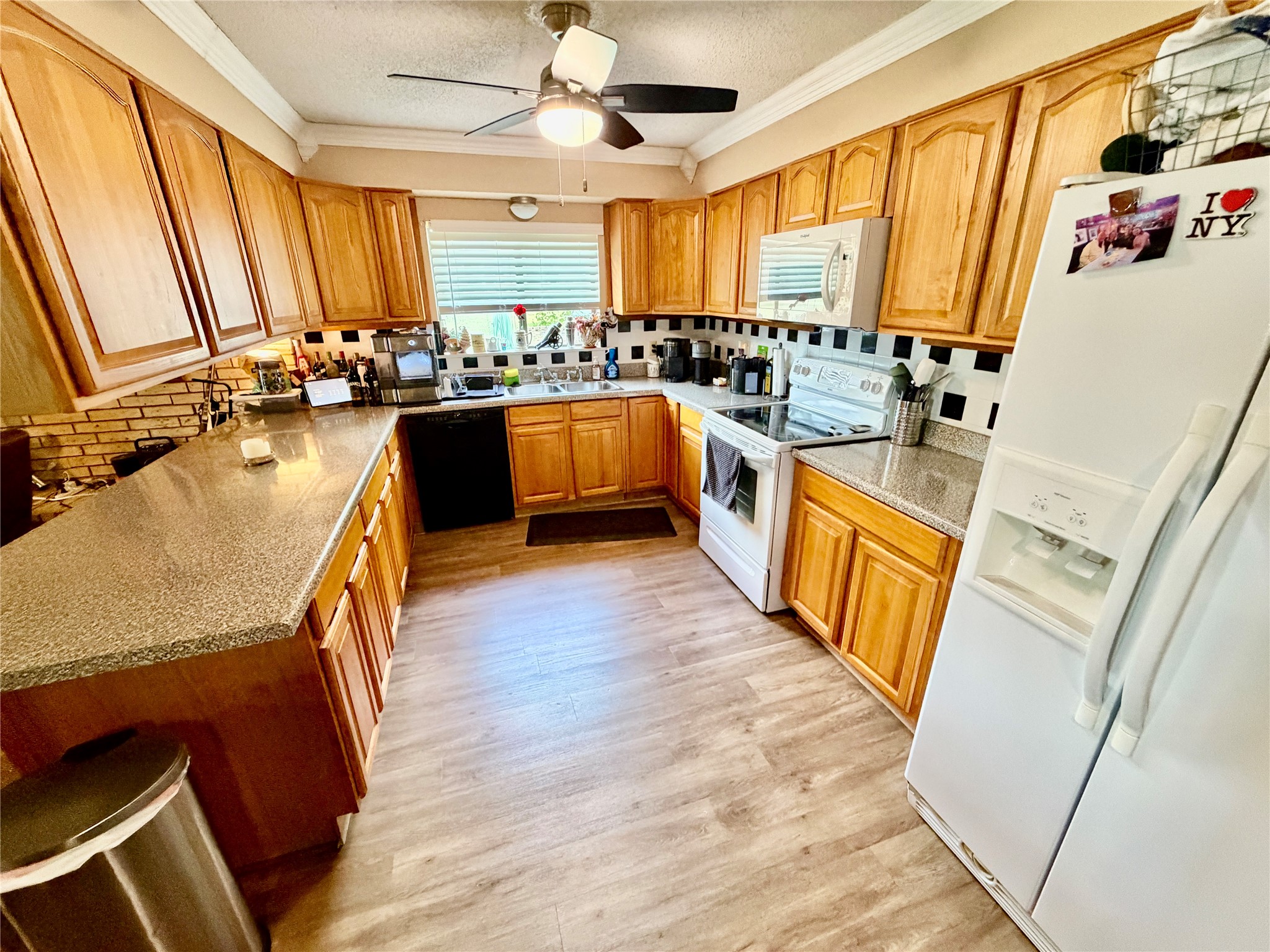 214 County Road 565 Eastland TX 76448