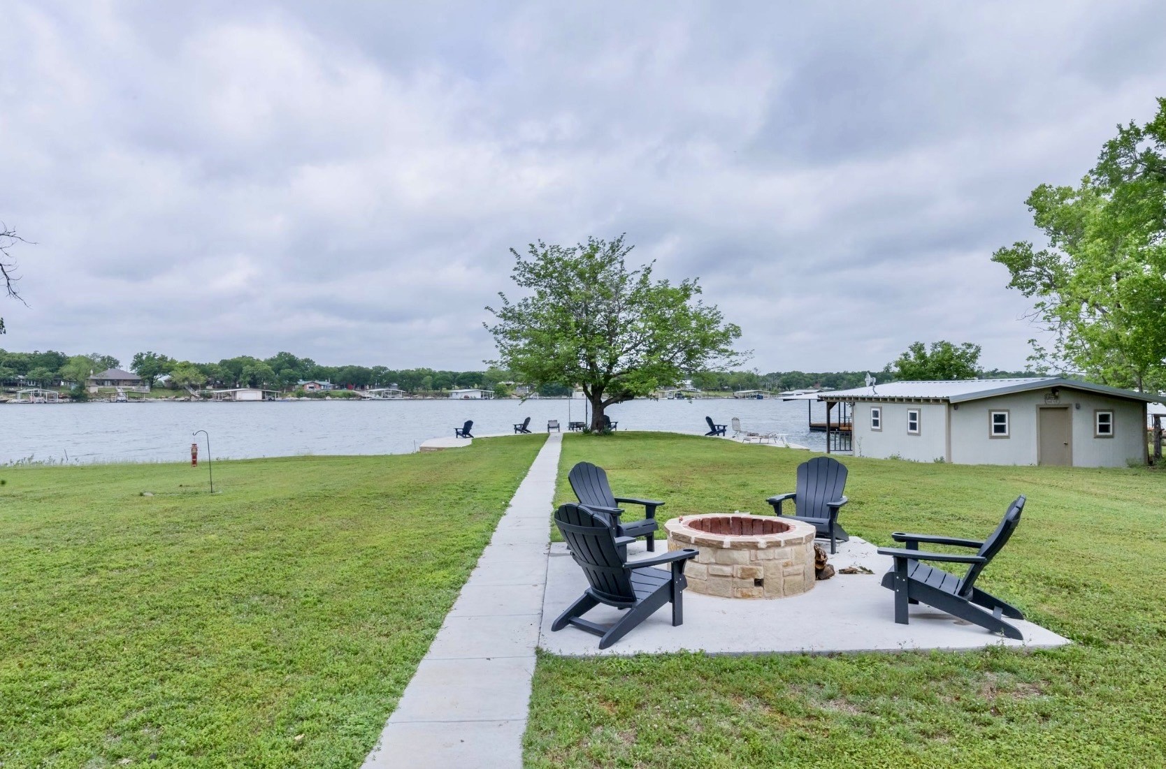 214 County Road 565 Eastland TX 76448