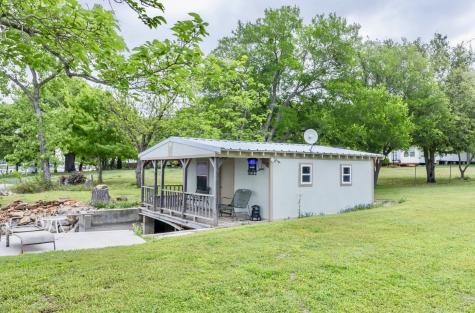 214 County Road 565 Eastland TX 76448