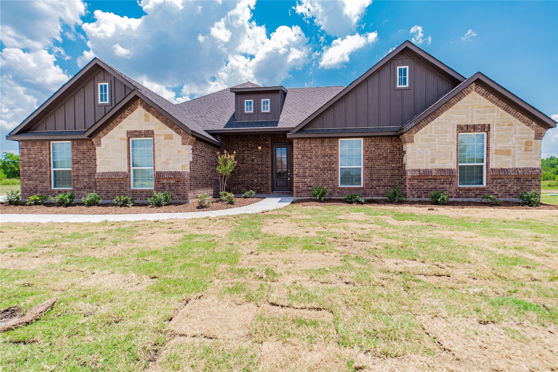 5211 County Road 3228 Lone Oak TX 75453