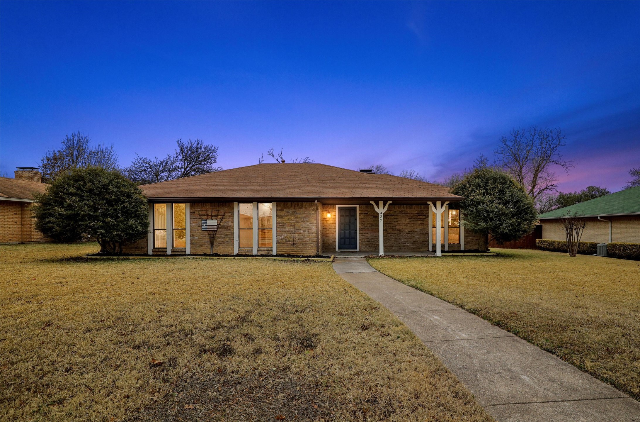427 Cambridge Drive Desoto TX 75115