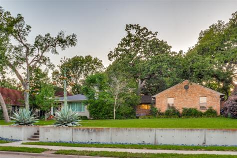 1513 Cedar Hill Avenue Dallas TX 75208