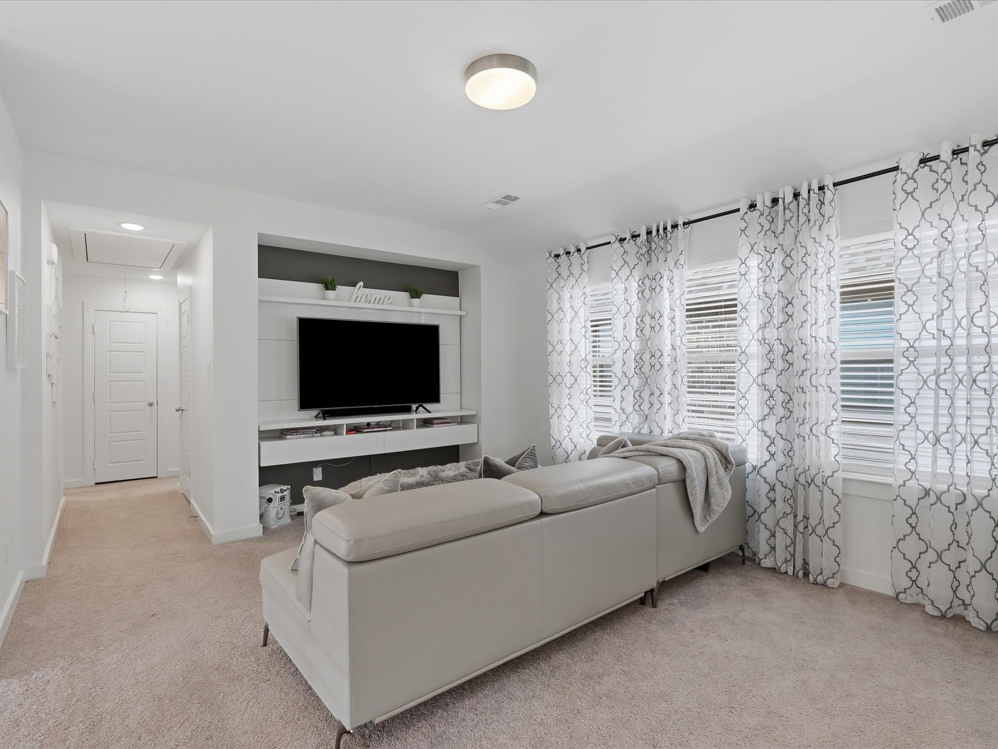 2013 Jumper Fields Drive Aubrey TX 76227